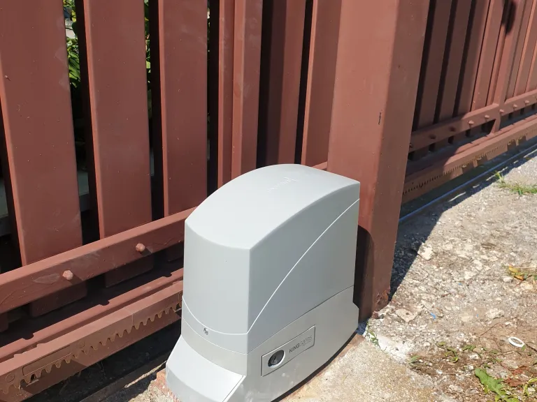 Drsni pogon KingGates